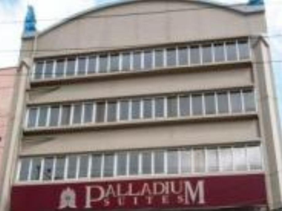 OYO 227 Palladium Suites Hotel Cebu Esterno foto