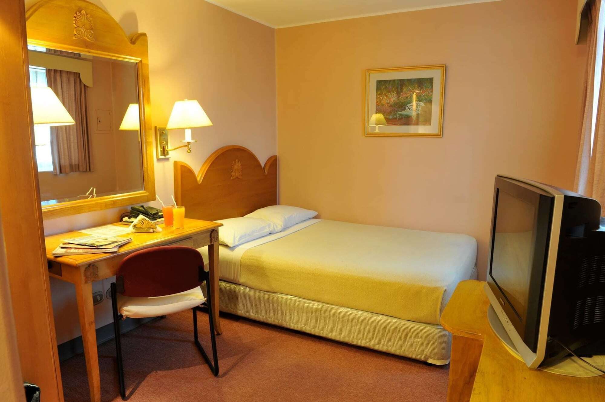 OYO 227 Palladium Suites Hotel Cebu Esterno foto
